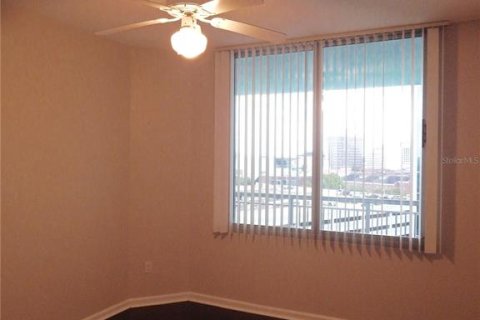 Condominio en alquiler en Orlando, Florida, 2 dormitorios, 110.27 m2 № 1831784 - foto 10