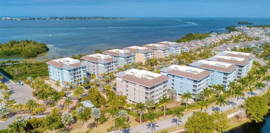 Condominio en Bradenton, Florida, 3 dormitorios № 1718597