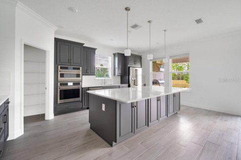 Villa ou maison à vendre à Winter Garden, Floride: 3 chambres, 265.51 m2 № 2418644 - photo 6