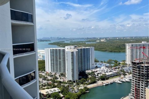 Купить кондоминиум в Санни-Айлс-Бич, Флорида 2 спальни, 133.31м2, № 1940263 - фото 14