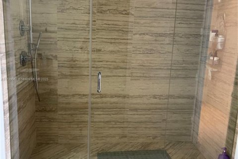 Купить кондоминиум в Санни-Айлс-Бич, Флорида 2 спальни, 133.31м2, № 1940263 - фото 20