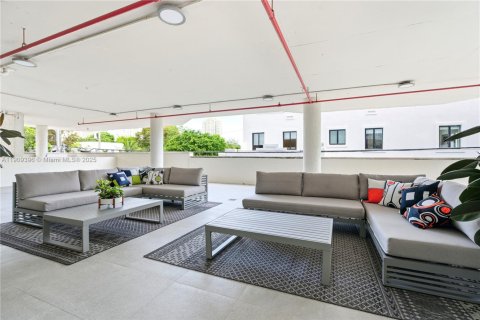 Copropriété à louer à Miami, Floride: 2 chambres, 126.16 m2 № 1966230 - photo 24