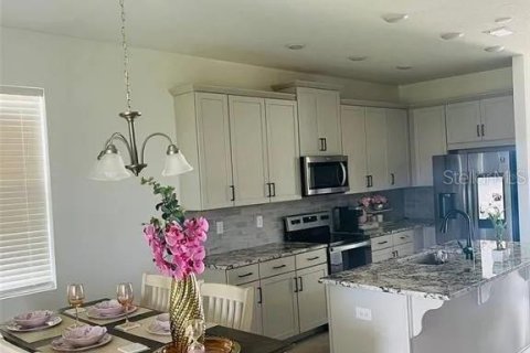 Casa en venta en Kissimmee, Florida, 4 dormitorios, 171.03 m2 № 1829248 - foto 13