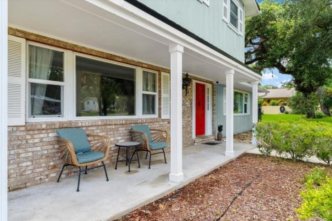 Casa en venta en Ormond Beach, Florida, 5 dormitorios, 204.38 m2 № 2110030 - foto 3