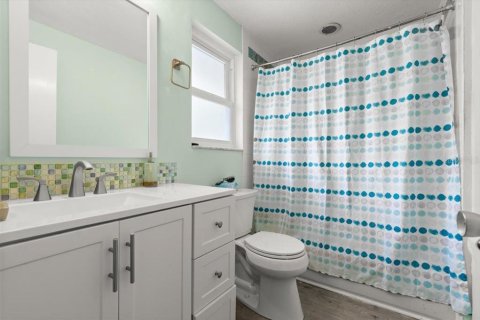 Casa en venta en Ormond Beach, Florida, 5 dormitorios, 204.38 m2 № 2110030 - foto 29