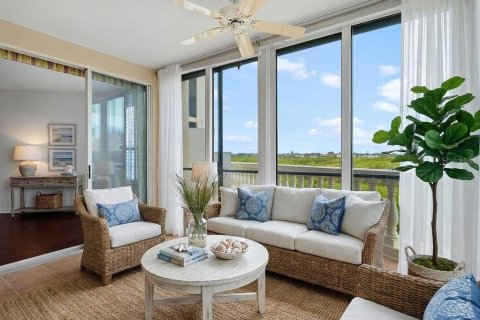 Condo in Sarasota, Florida, 3 bedrooms № 2094286 - photo 22