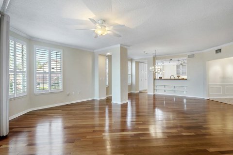 Condo in Sarasota, Florida, 3 bedrooms № 2094286 - photo 10