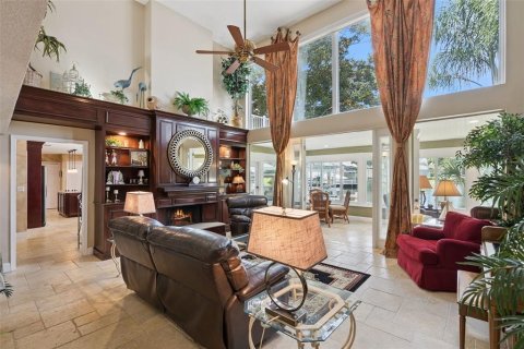 Villa ou maison à vendre à Longwood, Floride: 5 chambres, 298.77 m2 № 2230856 - photo 10
