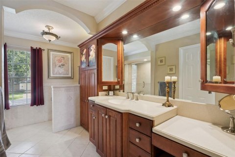 Villa ou maison à vendre à Longwood, Floride: 5 chambres, 298.77 m2 № 2230856 - photo 20