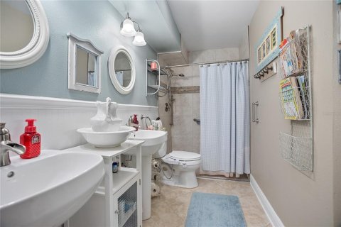 Condo in DeBary, Florida, 2 bedrooms  № 1911363 - photo 21