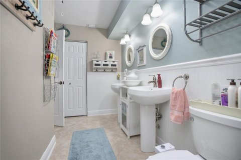 Condo in DeBary, Florida, 2 bedrooms  № 1911363 - photo 20