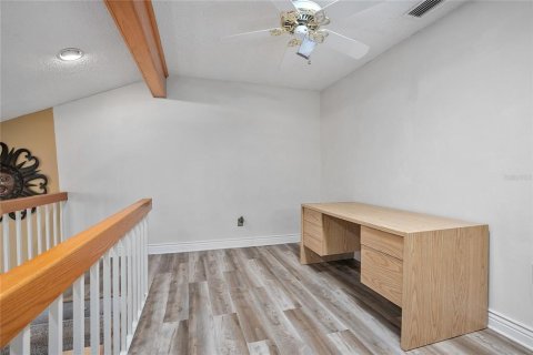 Condo in DeBary, Florida, 2 bedrooms  № 1911363 - photo 25