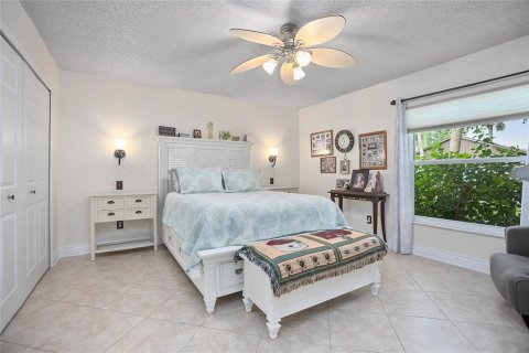 Condo in DeBary, Florida, 2 bedrooms  № 1911363 - photo 16
