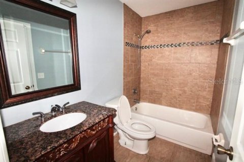 Casa en alquiler en Lake Mary, Florida, 4 dormitorios, 199 m2 № 1917398 - foto 23