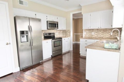 Casa en alquiler en Lake Mary, Florida, 4 dormitorios, 199 m2 № 1917398 - foto 6