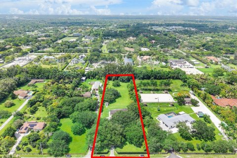 House in Southwest Ranches, Florida 3 bedrooms, 224.92 sq.m. № 2087162 - photo 8