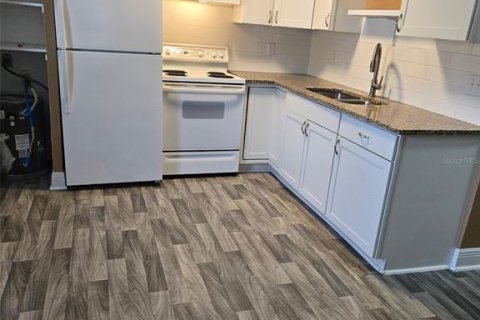 Apartment in Tampa, Florida 2 bedrooms, 122.63 sq.m. № 2284632 - photo 8