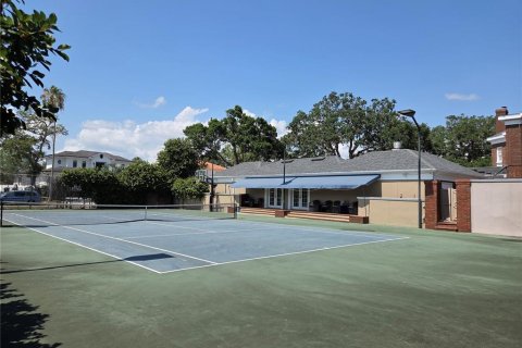 Terreno en venta en Tampa, Florida № 1675568 - foto 22