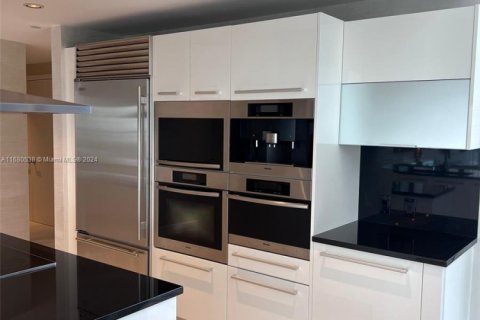 Condo in Sunny Isles Beach, Florida, 3 bedrooms  № 1943139 - photo 6