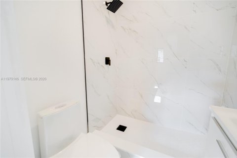 Villa ou maison à vendre à Miami, Floride: 3 chambres, 105.44 m2 № 2049535 - photo 23