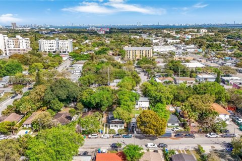 Villa ou maison à vendre à Miami, Floride: 3 chambres, 105.44 m2 № 2049535 - photo 26