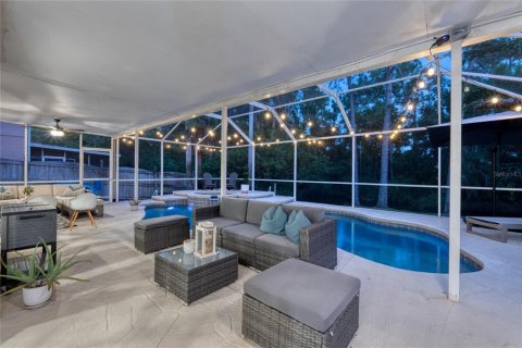 House in Odessa, Florida 4 bedrooms, 215.53 sq.m. № 1885091 - photo 4