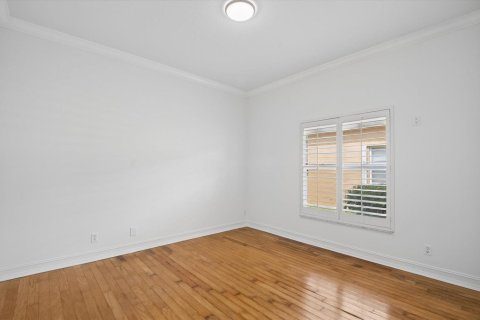 House in Parkland, Florida 3 bedrooms, 185.53 sq.m. № 2185355 - photo 17
