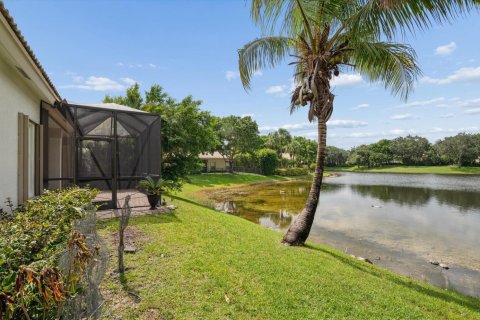 House in Parkland, Florida 3 bedrooms, 185.53 sq.m. № 2185355 - photo 22