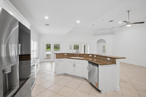 House in Parkland, Florida 3 bedrooms, 185.53 sq.m. № 2185355 - photo 9