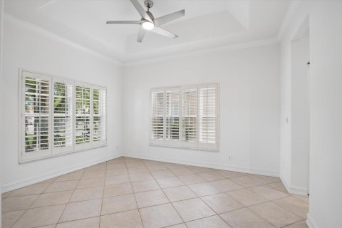 House in Parkland, Florida 3 bedrooms, 185.53 sq.m. № 2185355 - photo 10