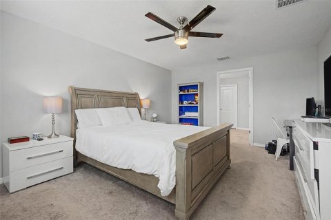 House in BELMONT in Ruskin, Florida 4 bedrooms, 179.86 sq.m. № 2210247 - photo 18