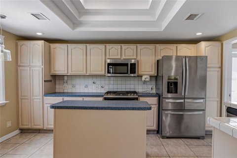 Villa ou maison à vendre à Tampa, Floride: 3 chambres, 148.55 m2 № 2221066 - photo 11