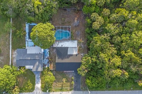 House in Hudson, Florida 3 bedrooms, 151.99 sq.m. № 1761554 - photo 5