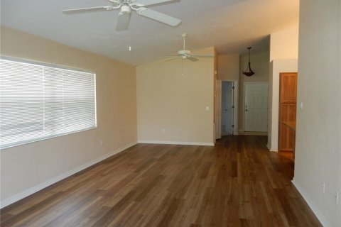 House in Port Charlotte, Florida 3 bedrooms, 139.45 sq.m. № 1780543 - photo 3