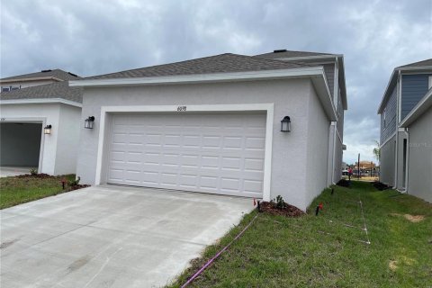 House in Clermont, Florida 4 bedrooms, 187.94 sq.m. № 2237689 - photo 26