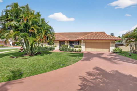 Casa en Boynton Beach, Florida 4 dormitorios, 213.86 m2 № 2272129