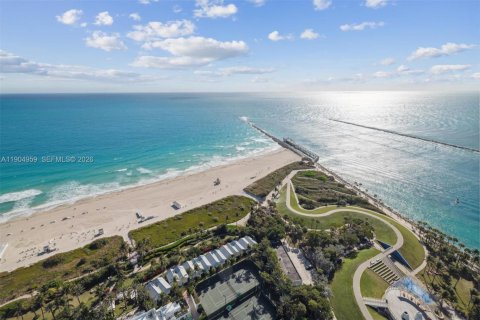 Condo in Miami Beach, Florida, 3 bedrooms  № 2060186 - photo 8