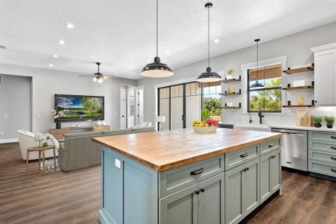 Casa en venta en Myakka City, Florida, 4 dormitorios, 241.08 m2 № 1673247 - foto 10