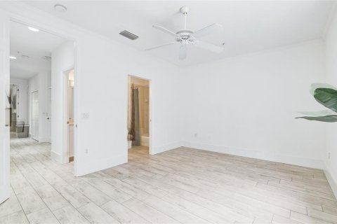 Adosado en venta en Sarasota, Florida, 3 dormitorios, 193.79 m2 № 2124122 - foto 23