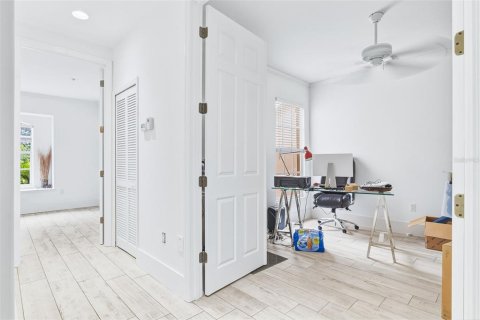 Adosado en venta en Sarasota, Florida, 3 dormitorios, 193.79 m2 № 2124122 - foto 24