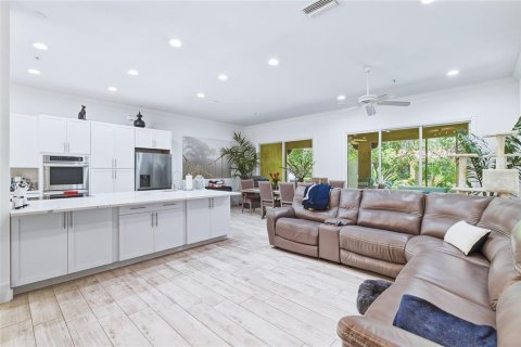 Adosado en venta en Sarasota, Florida, 3 dormitorios, 193.79 m2 № 2124122 - foto 13