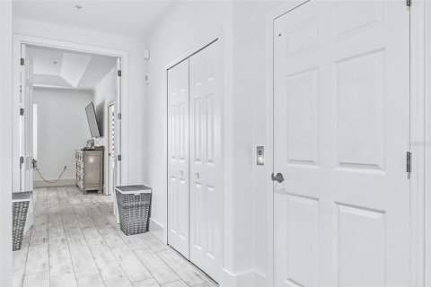 Adosado en venta en Sarasota, Florida, 3 dormitorios, 193.79 m2 № 2124122 - foto 16