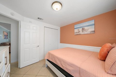 Casa en venta en Sarasota, Florida, 3 dormitorios, 103.86 m2 № 2222729 - foto 21
