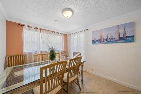 Casa en venta en Sarasota, Florida, 3 dormitorios, 103.86 m2 № 2222729 - foto 15