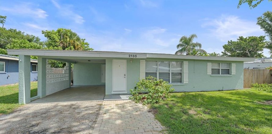 Casa en Sarasota, Florida 3 dormitorios, 103.86 m2 № 2222729