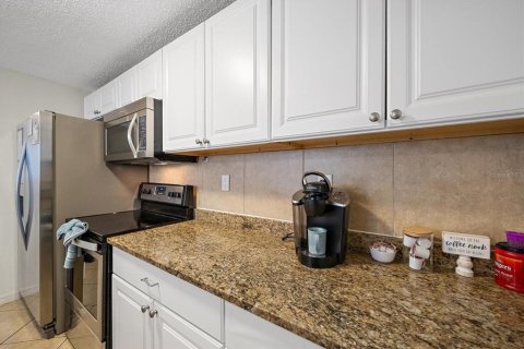 Casa en venta en Sarasota, Florida, 3 dormitorios, 103.86 m2 № 2222729 - foto 11