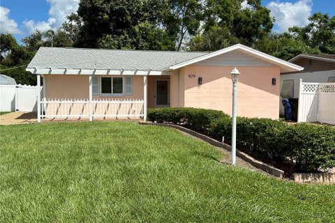 Casa en venta en Venice, Florida, 3 dormitorios, 117.8 m2 № 1881422 - foto 1