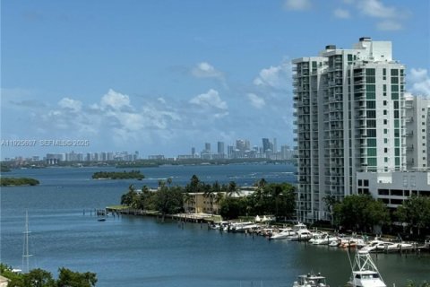 Copropriété à louer à North Bay Village, Floride: 41.16 m2 № 1984055 - photo 16