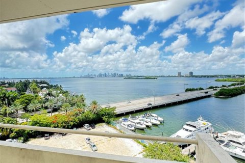 Copropriété à louer à North Bay Village, Floride: 41.16 m2 № 1984055 - photo 14