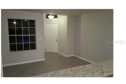 Copropriété à louer à Kissimmee, Floride: 2 chambres, 89.84 m2 № 2107982 - photo 3